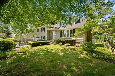 7 Conrad Street, Groton, CT 06355