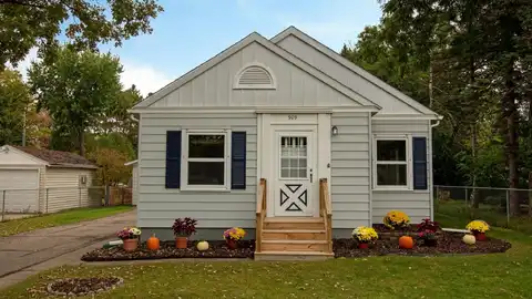 909 S 14TH AVENUE, Wausau, WI 54401