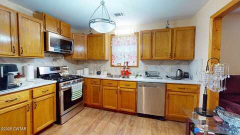 310 N Grayson Street, Newbern, TN 38059