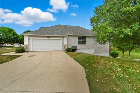 7982 Wistful Vista Drive, West Des Moines, IA 50266