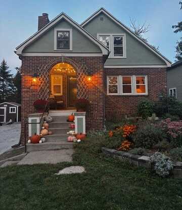 653 28th Street, Des Moines, IA 50312