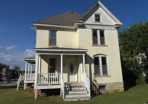 603 3rd, Savanna, IL 61074