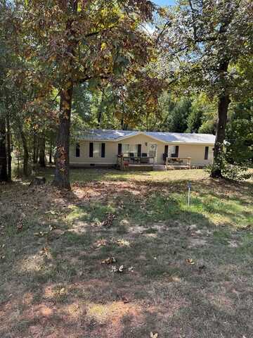 129 Honeysuckle Road, Eufaula, AL 36027