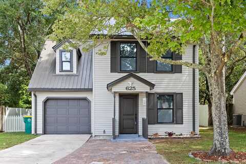 625 Lloyd Street, Fort Walton Beach, FL 32547