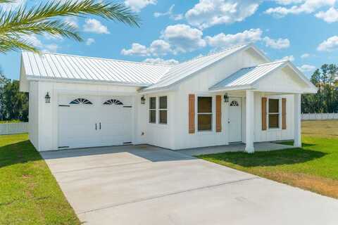 521 Landing Ave, Florala, AL 36442