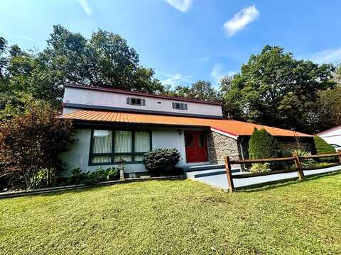 164 Gibson Road, Whitesburg, KY 41858