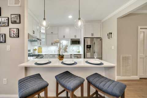 214 SHERMAN AVE 1, Jersey City, Heights, NJ 07307