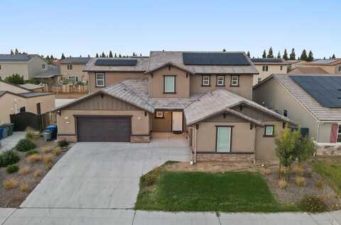 6696 Harvard Ave E, Fresno, CA 93727