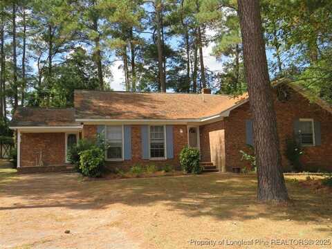 7133 Hallstead Circle, Fayetteville, NC 28303