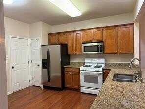 2090 Deptford Drive, Duluth, GA 30097
