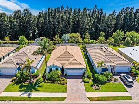 14559 Topsail Drive, Naples, FL 34114