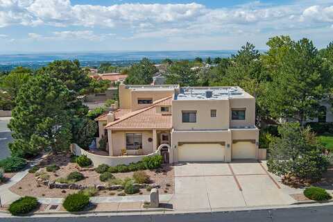 13601 CRESTED BUTTE Drive NE, Albuquerque, NM 87112