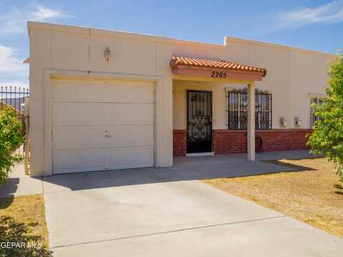 2205 KING JAMES Place, El Paso, TX 79903