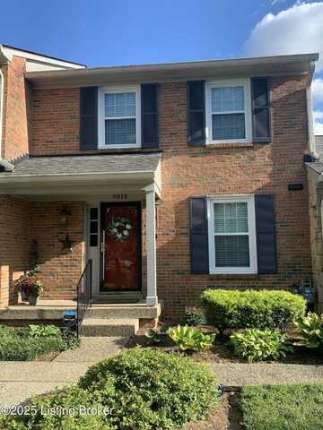 9818 Reynolda Rd, Louisville, KY 40223