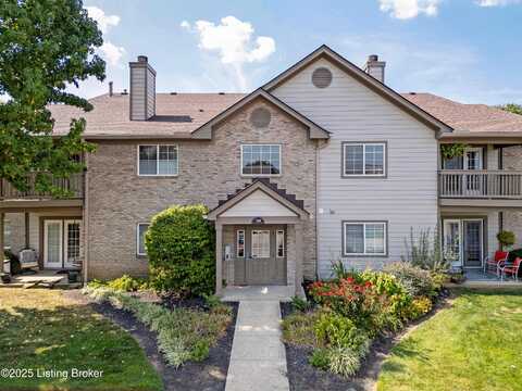 1304 Pickings Pl, Louisville, KY 40243