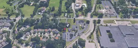 556 Vale Park Road, Valparaiso, IN 46385