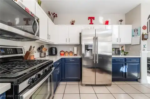 1549 Peaceful Pine Street, Henderson, NV 89052