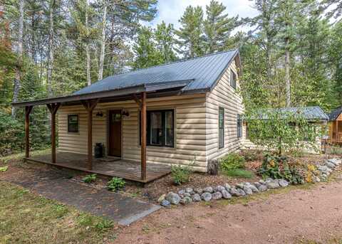 9076 ARNOLD STOCK LN, Minocqua, WI 54548