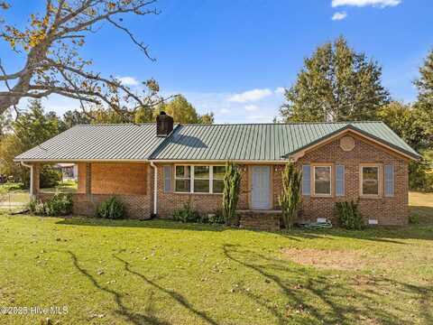 13006 Us 264 Highway E, Pinetown, NC 27865