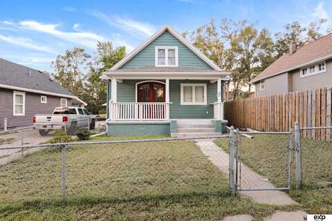 3465 Grand Avenue, Omaha, NE 68111