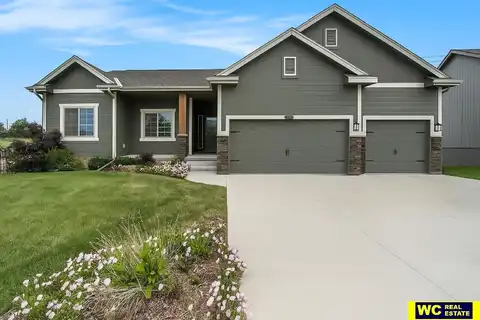 17820 Rampart Street, Omaha, NE 68136