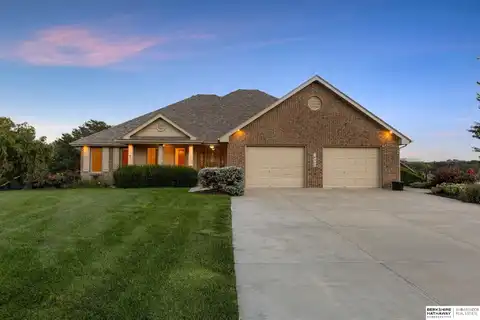 16303 Woodland Drive, Omaha, NE 68136