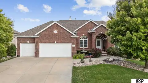 10101 S 173rd Circle, Omaha, NE 68136