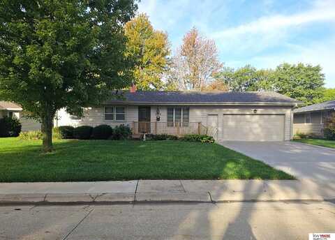 1209 Jane Way, Beatrice, NE 68310