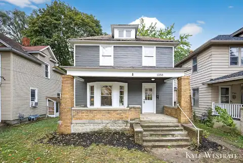 1253 Muskegon Avenue NW, Grand Rapids, MI 49504