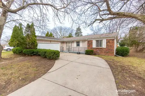 1237 Dale Court NE, Grand Rapids, MI 49505
