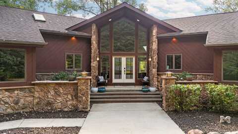 13590 E Old Us-12, Chelsea, MI 48118