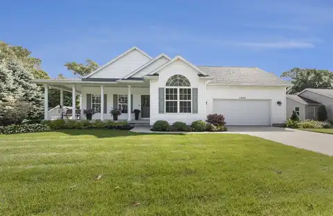 7422 Southwood Avenue SW, Byron Center, MI 49315