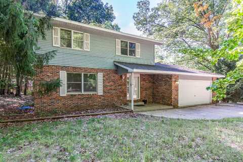 110 Carpenter Boulevard, Roscommon, MI 48653