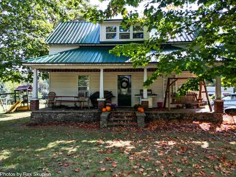 9435 E Garfield Road, Hesperia, MI 49421