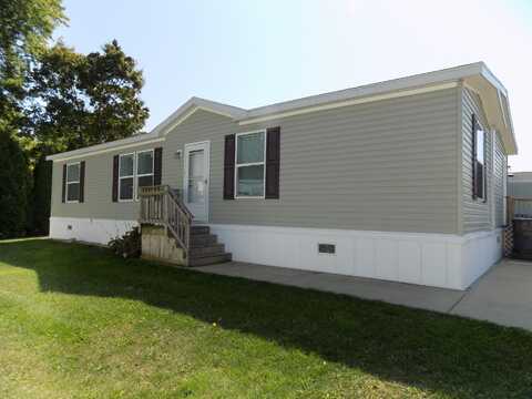 7604 Red Arrow Hwy, Coloma, MI 49038
