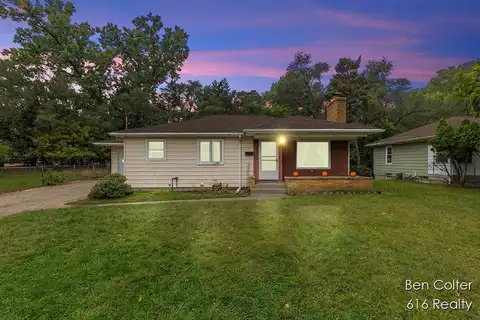 2713 Madelyn Drive SW, Wyoming, MI 49509