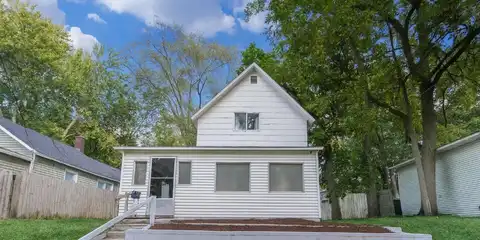 2142 Saint Charles Avenue SW, Grand Rapids, MI 49507