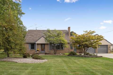 1484 12 Mile Road NW, Sparta, MI 49345