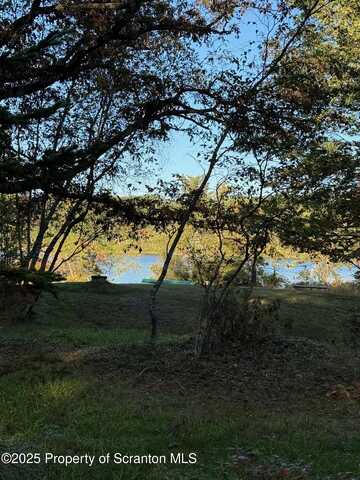 W Shore West Drive, Jefferson, PA 18436