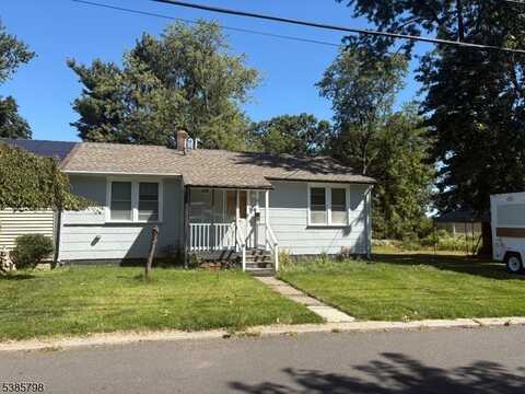 37 Claverack Rd, Clifton, NJ 07013