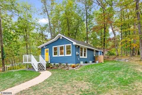 21 Lake Rd, Fredon, NJ 07860