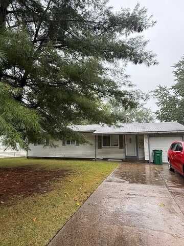 6114 N Virginia Avenue, Gladstone, MO 64118