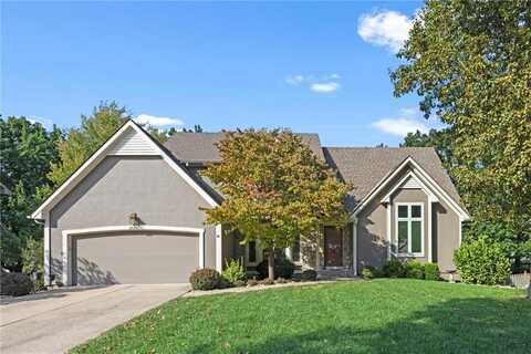 2616 Lookout Ridge, Lees Summit, MO 64081