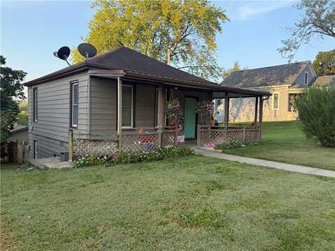 1612 Commercial Street, Atchison, KS 66002