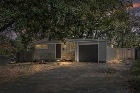 5705 N Woodland Avenue, Kansas City, MO 64118