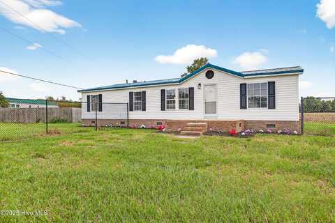 150 Rebel Way, Maysville, NC 28555