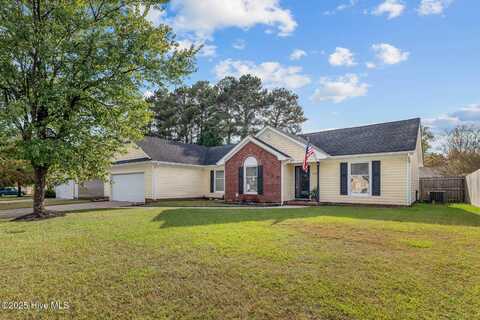 304 Fall Drive, Jacksonville, NC 28540