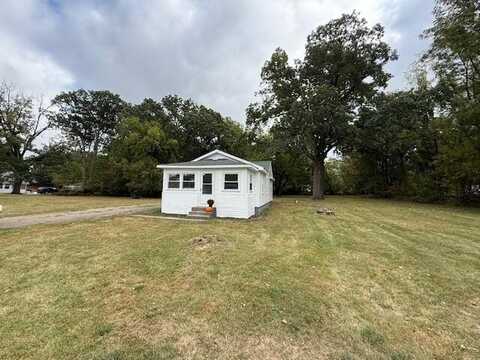 1225 Longfellow Avenue, Jackson, MI 49202