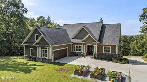 570 Bill Jones Rd, Afton, TN 37616