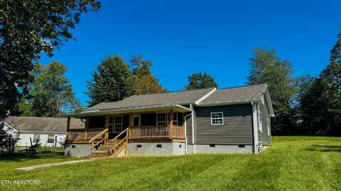 138 Lloyd St, Oneida, TN 37841